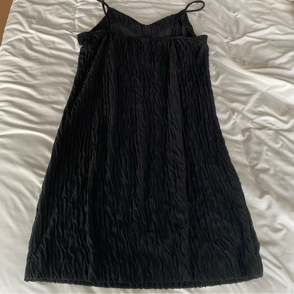 VINTAGE BLACK TEXTURED MINI DRESS - Picture 7 of 8
